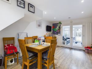Dining Room- click for photo gallery